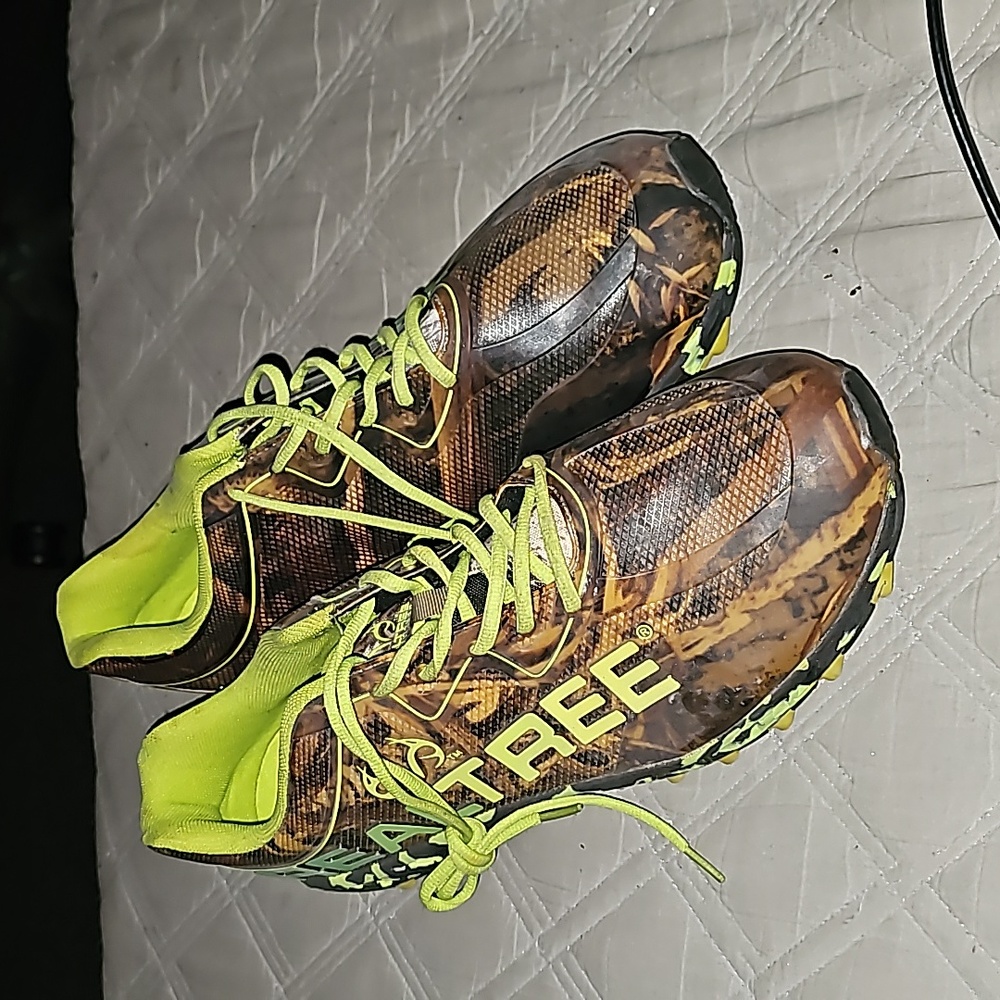 Real Tree Sneakers